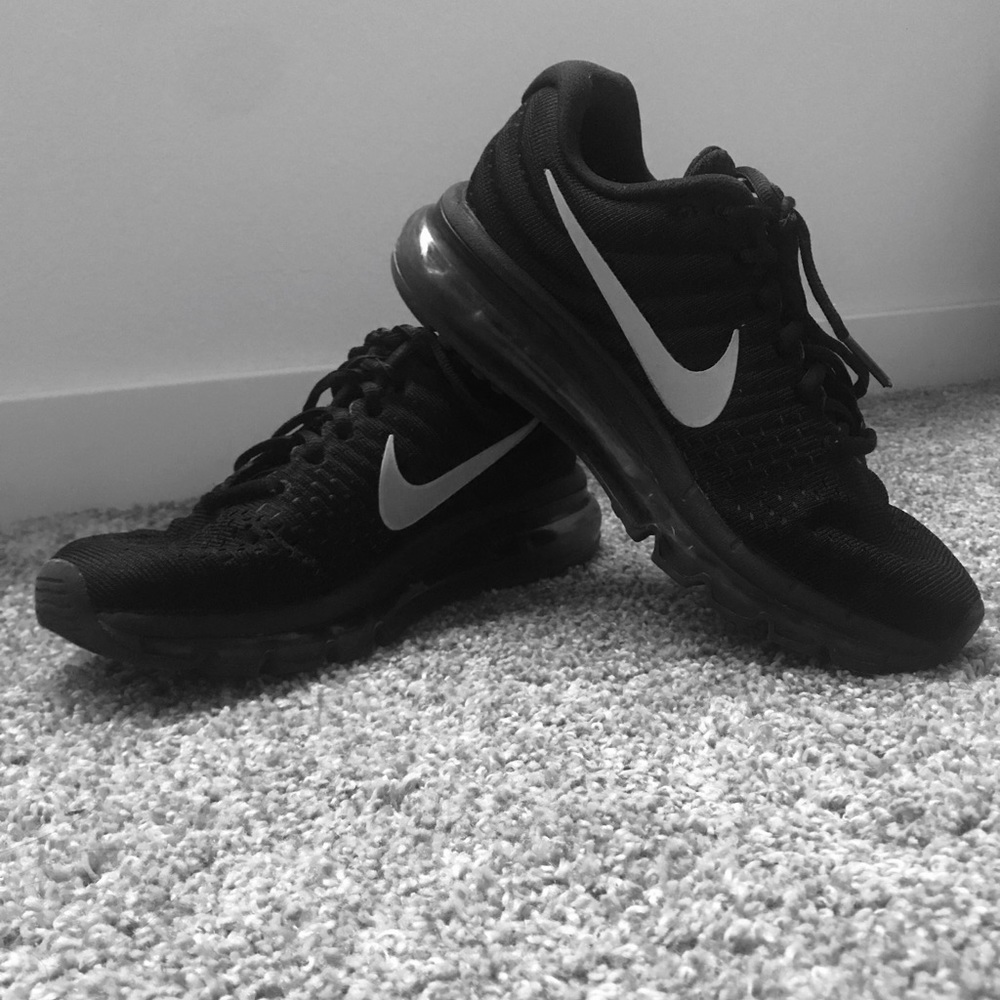 Nike Air Max 2017 Woman’s Shoe